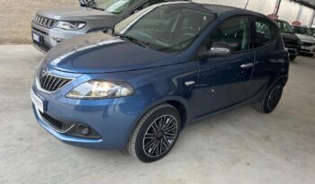 LANCIA YPSILON  GOLD 1.0 IBRIDA  70 CV ANNO  2022 KM 34512 STRAFULL pieno